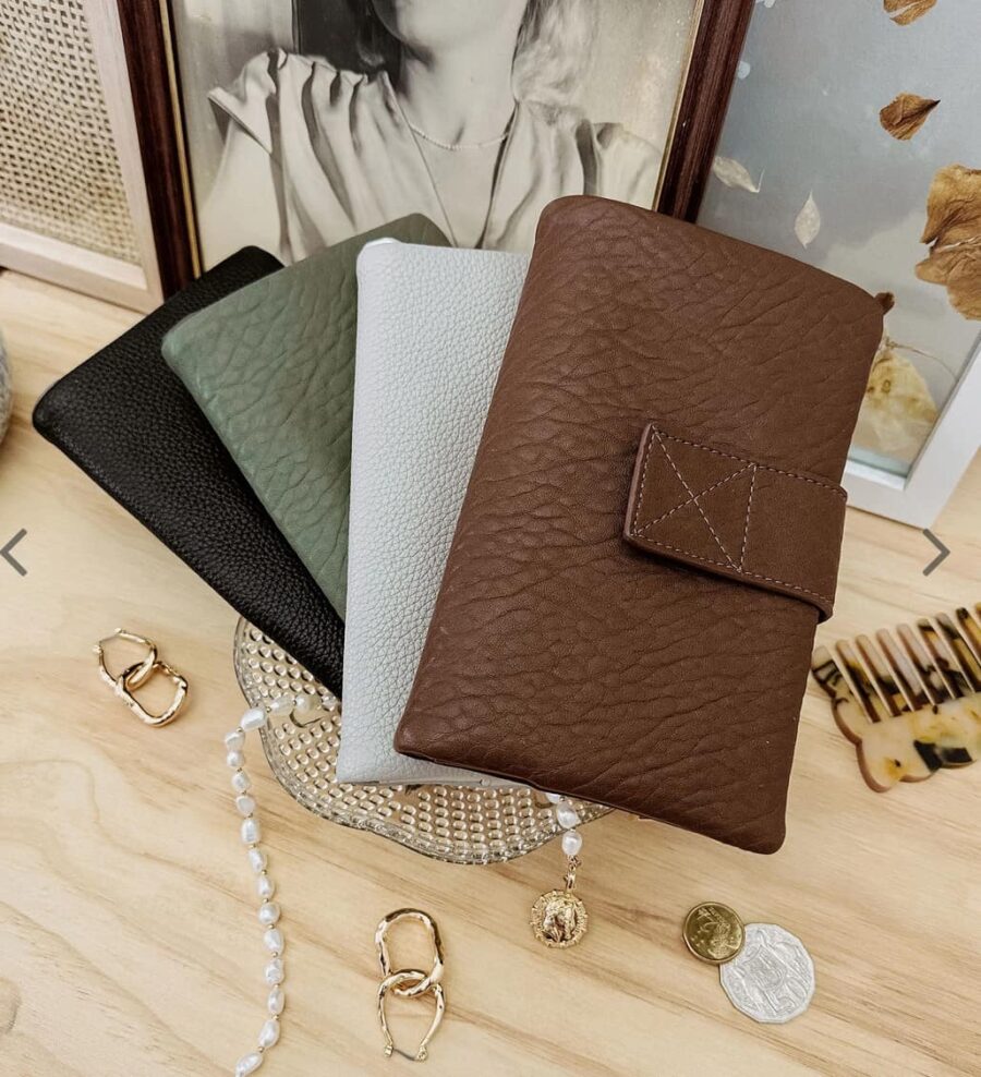 Louenhide Bailey Wallet